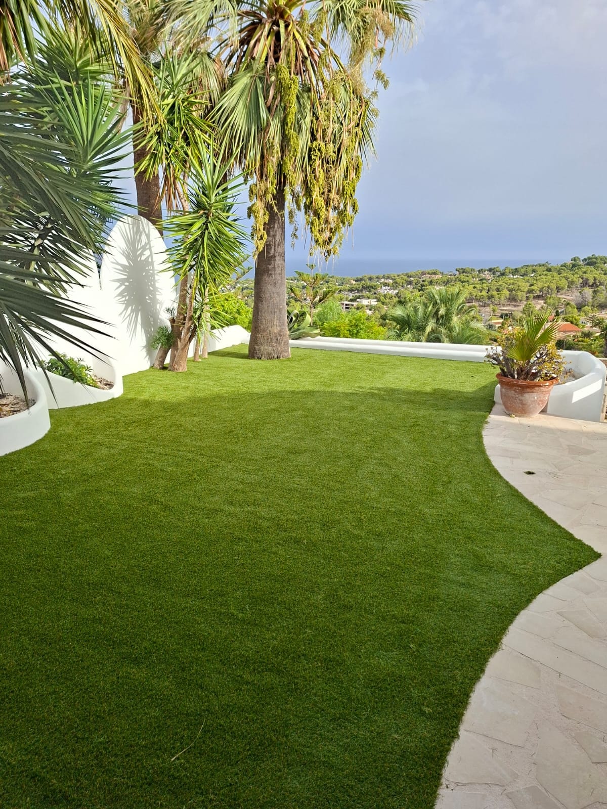 Premium artificial grass garden installation Costa Blanca